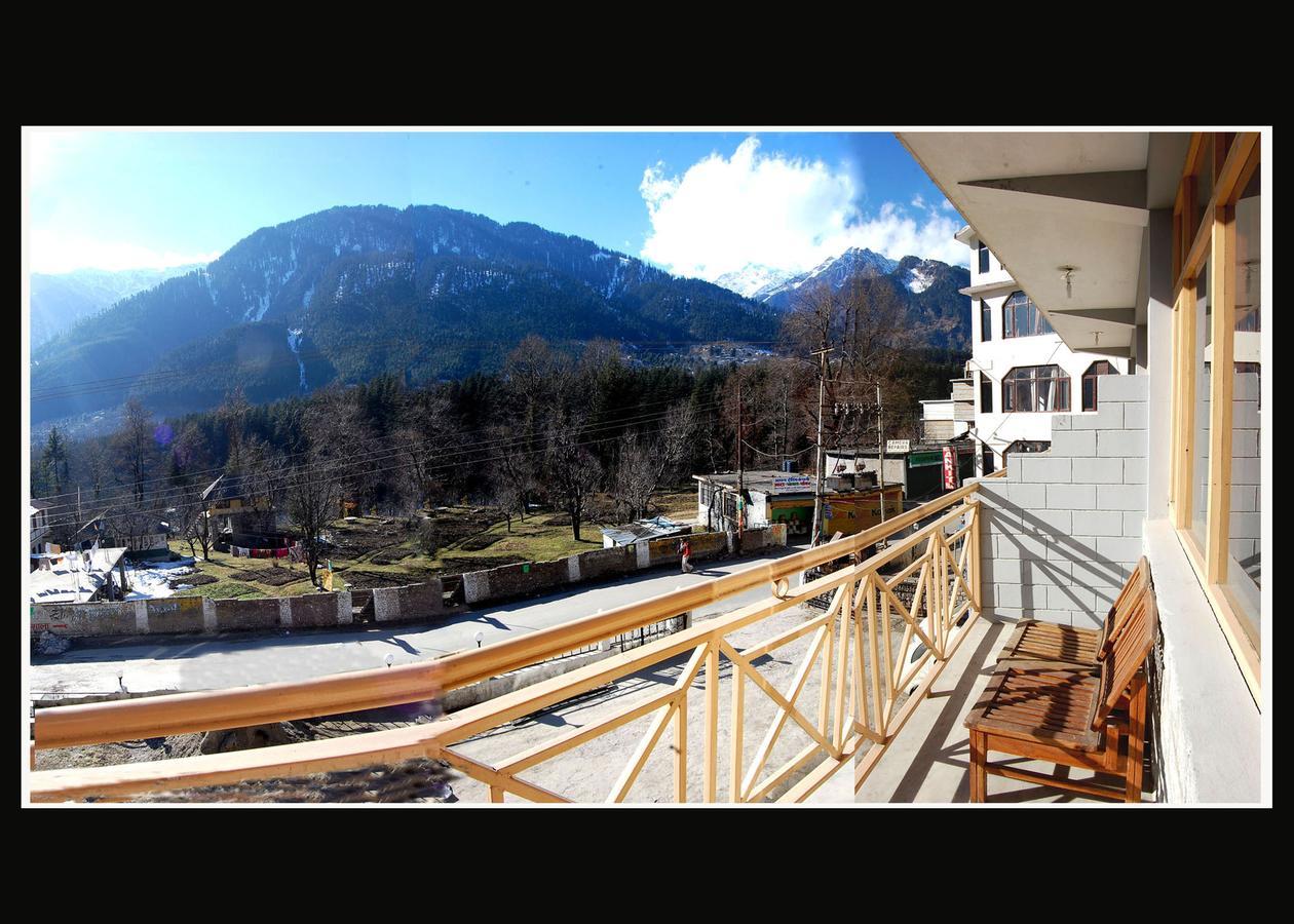 Hotel Nitesh Manāli Εξωτερικό φωτογραφία