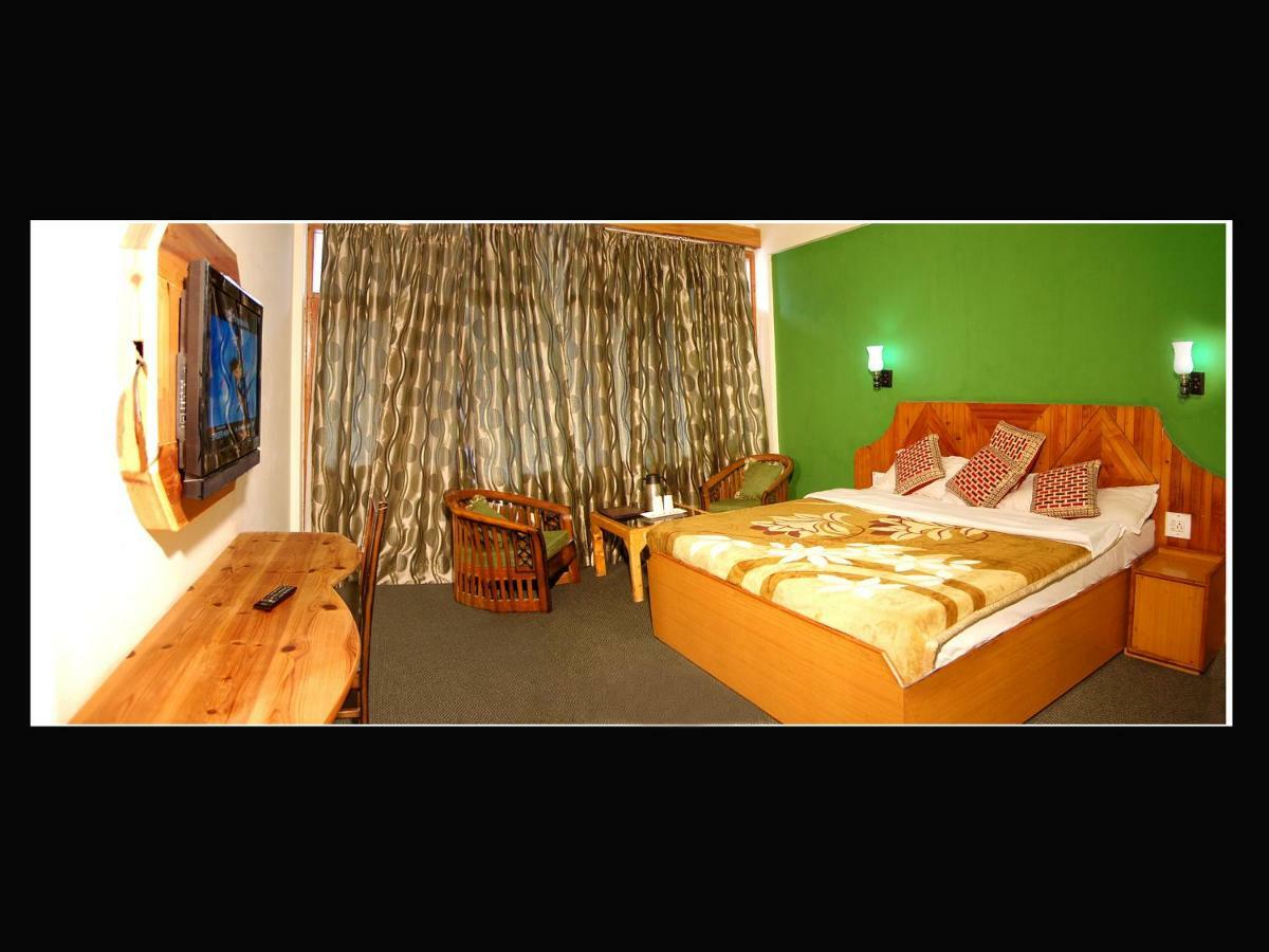 Hotel Nitesh Manāli Εξωτερικό φωτογραφία