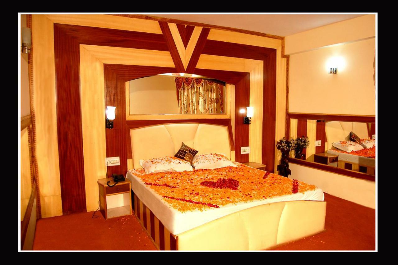 Hotel Nitesh Manāli Εξωτερικό φωτογραφία